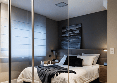 Radiant Glass_Mirror Robe Sliders_4