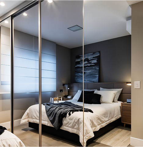 Radiant Glass_Mirror Robe Sliders_4